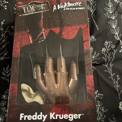 Halloween Freddy Kruger  Metal Glove 