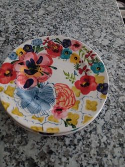Floral Ceramic Dinner Plates etc of (3)
