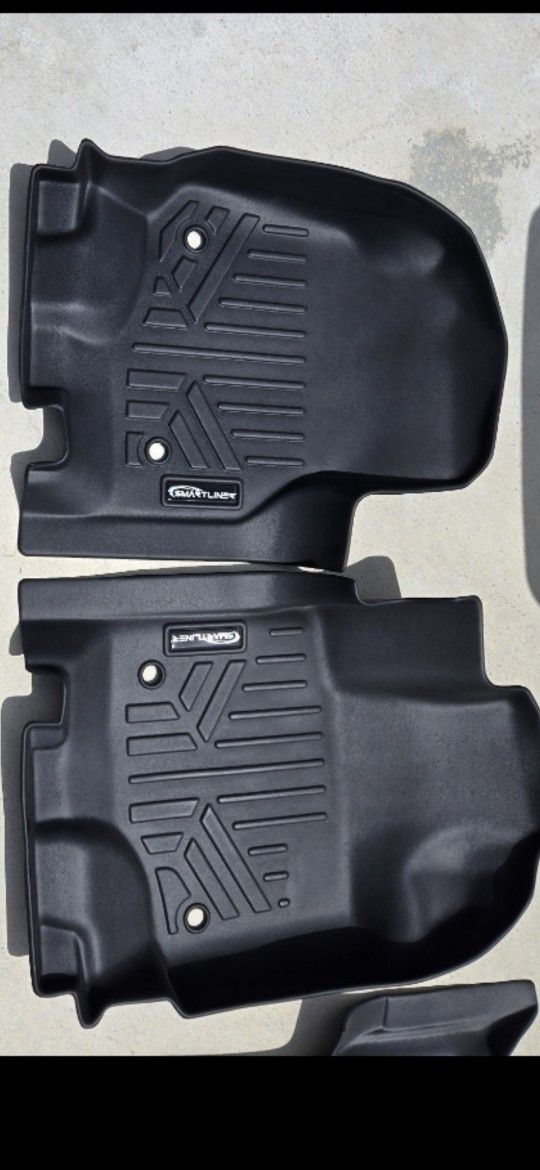 Ford Expedition Smartliner Mats
