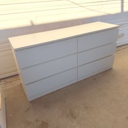 6 Drawer White IKEA Dresser!