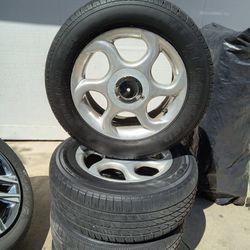 15" 5 Bolts Pattern Universal Wheels