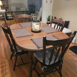 free dining table with chairs