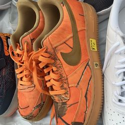 DIFFERENT KINDS OF SHOES