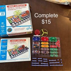 Snap Circuits Set Skill Builder 125 Projects