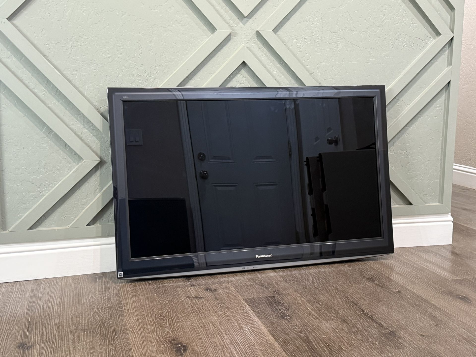 Panasonic TV For Sale