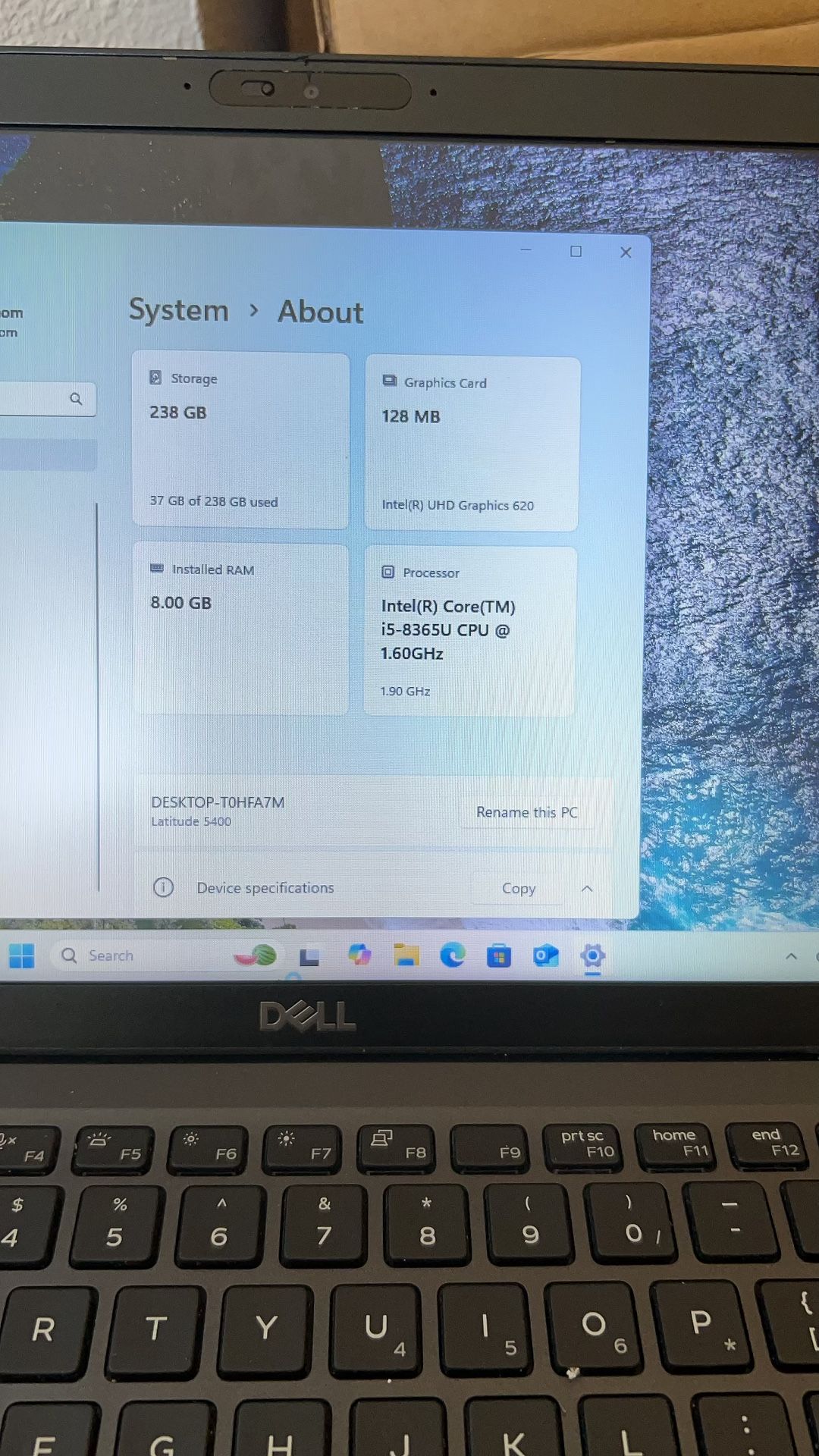 Dell Latitude 5400 (Refurbished)