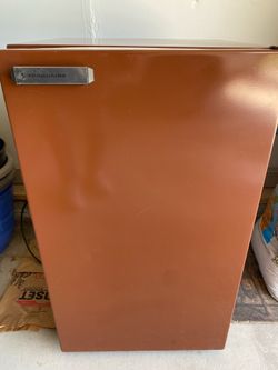 Frigidaire mini-fridge- brown