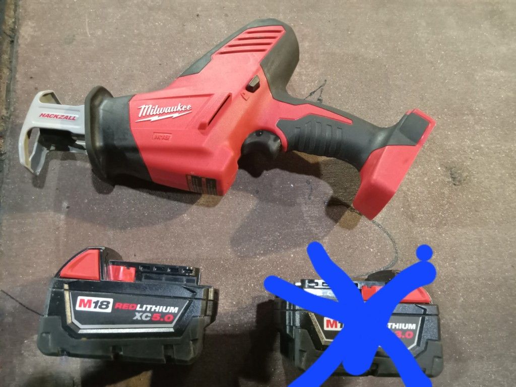 Milwaukee Hacksaw W/ Battery And LED Light W/battery