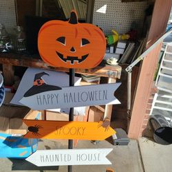 Rae Dunn Halloween Sign 