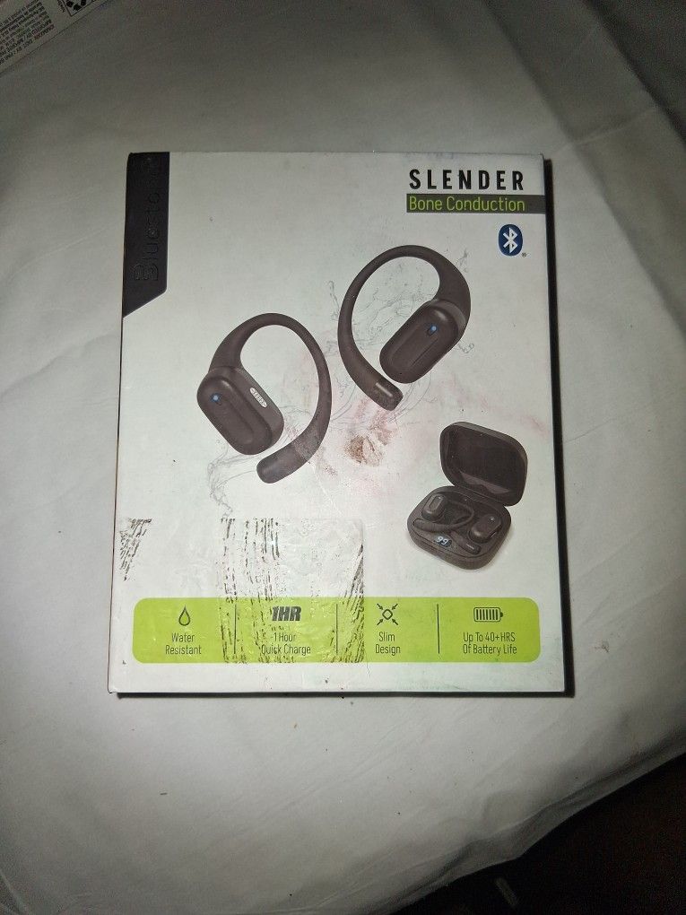 Slender Wireless Earbuds