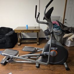 AFG SPORT 3.5E Elliptical 