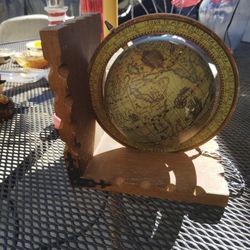Globe 