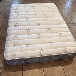 Queen Size Bed Mattress