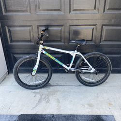 Dyno GT-BMX Bike