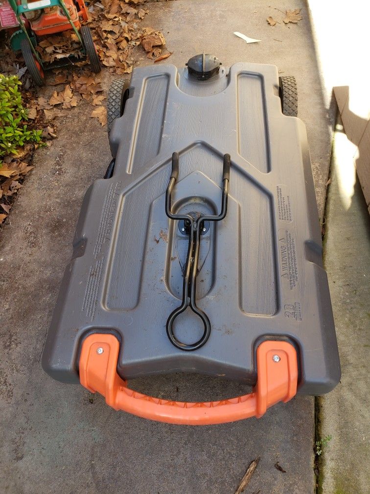 Camco 28 Gallon RV Tote Tank