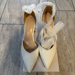 High Heels  Size 7 1/2 Zapatillas Medida 7 1/2