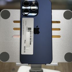 iPhone 15 Pro Max unlocked