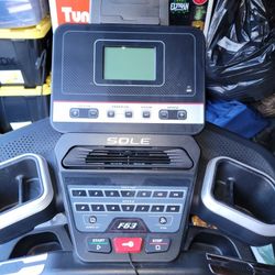 Sole Treadmill 