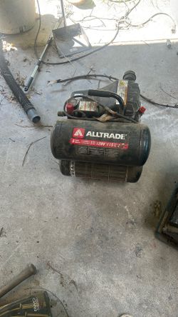 Alltrade 5-gallon portable air compressor 120V 115 max PSI