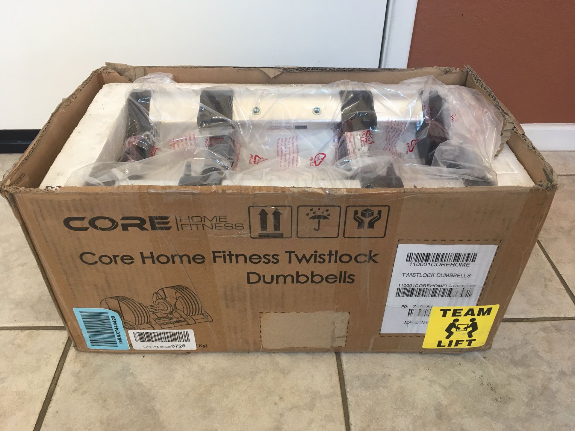 New one Core Fitness Adjustable Dumbbell