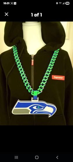 Football team hype chain