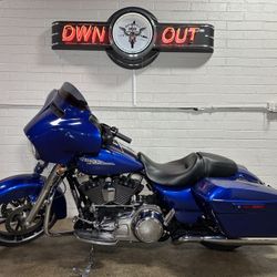 2015 Harley Davidson Street Glide FLHX
