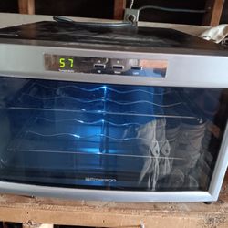 8 Bottle Wine Cooler