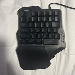 Red Dragon Half Size Keyboard 