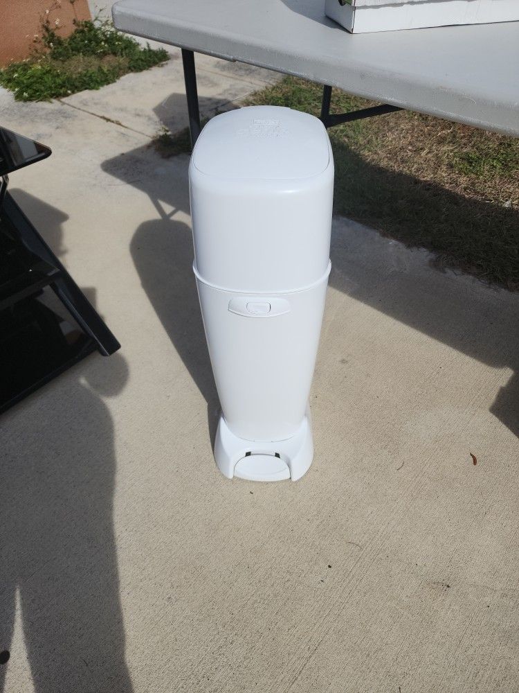 Diaper Genie