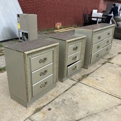 3 Piece Dresser & 2 Nightstands