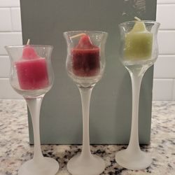 Partylite ICED CRYSTAL TRIO Fluted Candle Holders Set of 3 P9248 Frosted Stems 