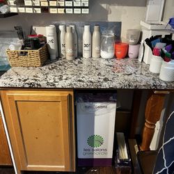 💈 Salon Color Bar / Workstation with Granite-Style Countertop
