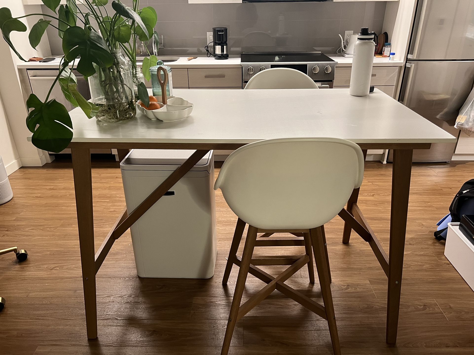 70% OFF: KEA FANBYN Bar Table & Stools