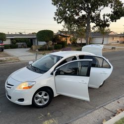 2008 Toyota Yaris