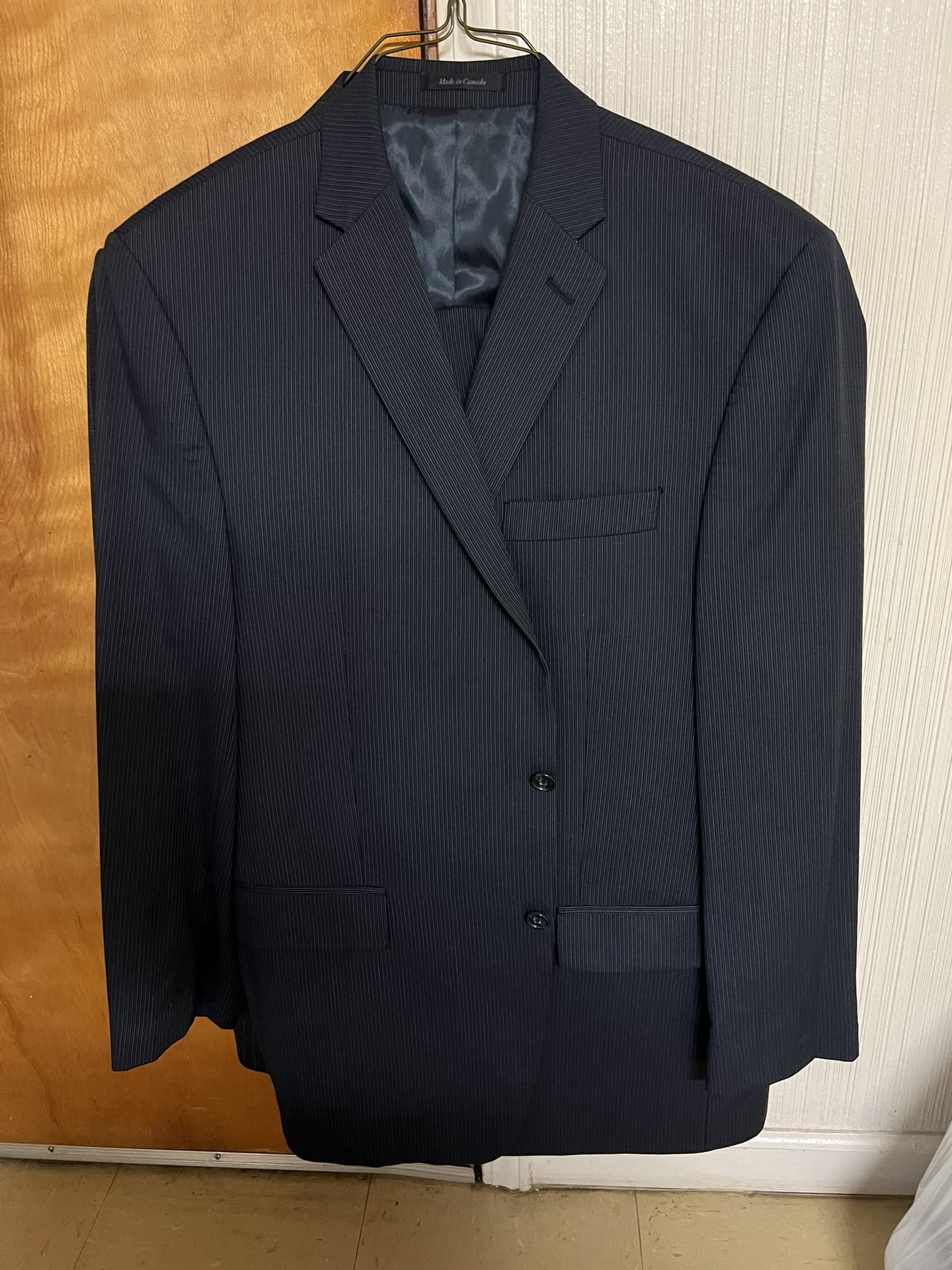 Calvin Klein 2pc suit, Oscar De La Renta, JD ChristopherCharcoal Grey Suit ***ALL*** For $50