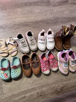Tenis De Niña En Buenas Condiciones