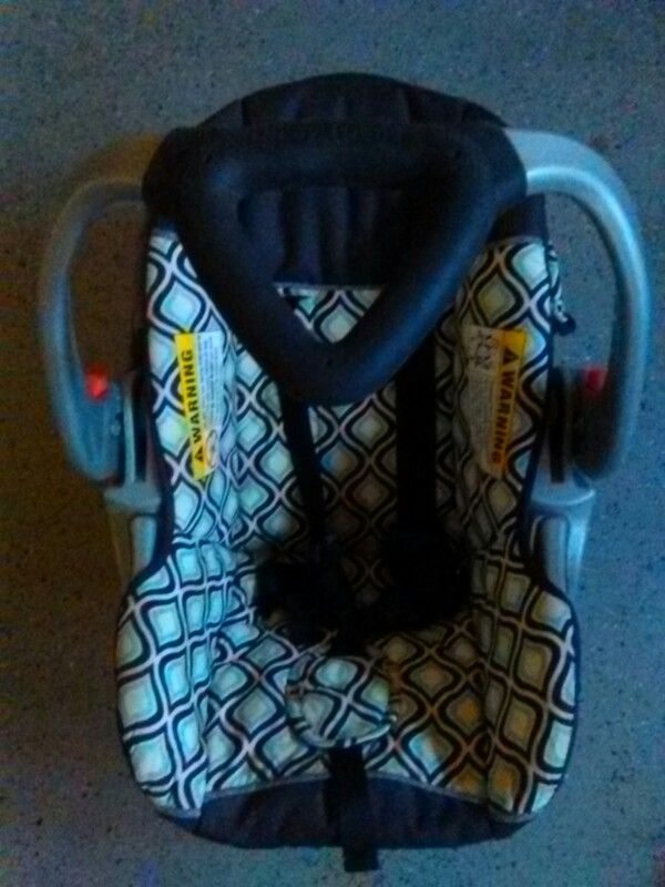 Infant car seat