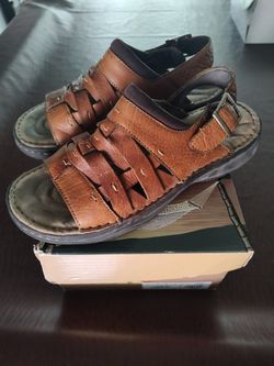 Men's Skechers Sandals 11 M