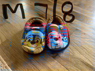 Paw Patrol Slippers - size M 7/8 toddler