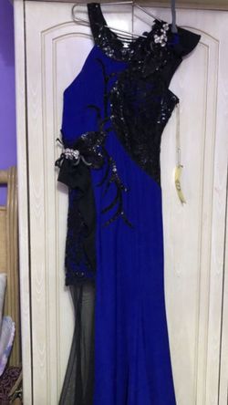 Dress very clean size 42