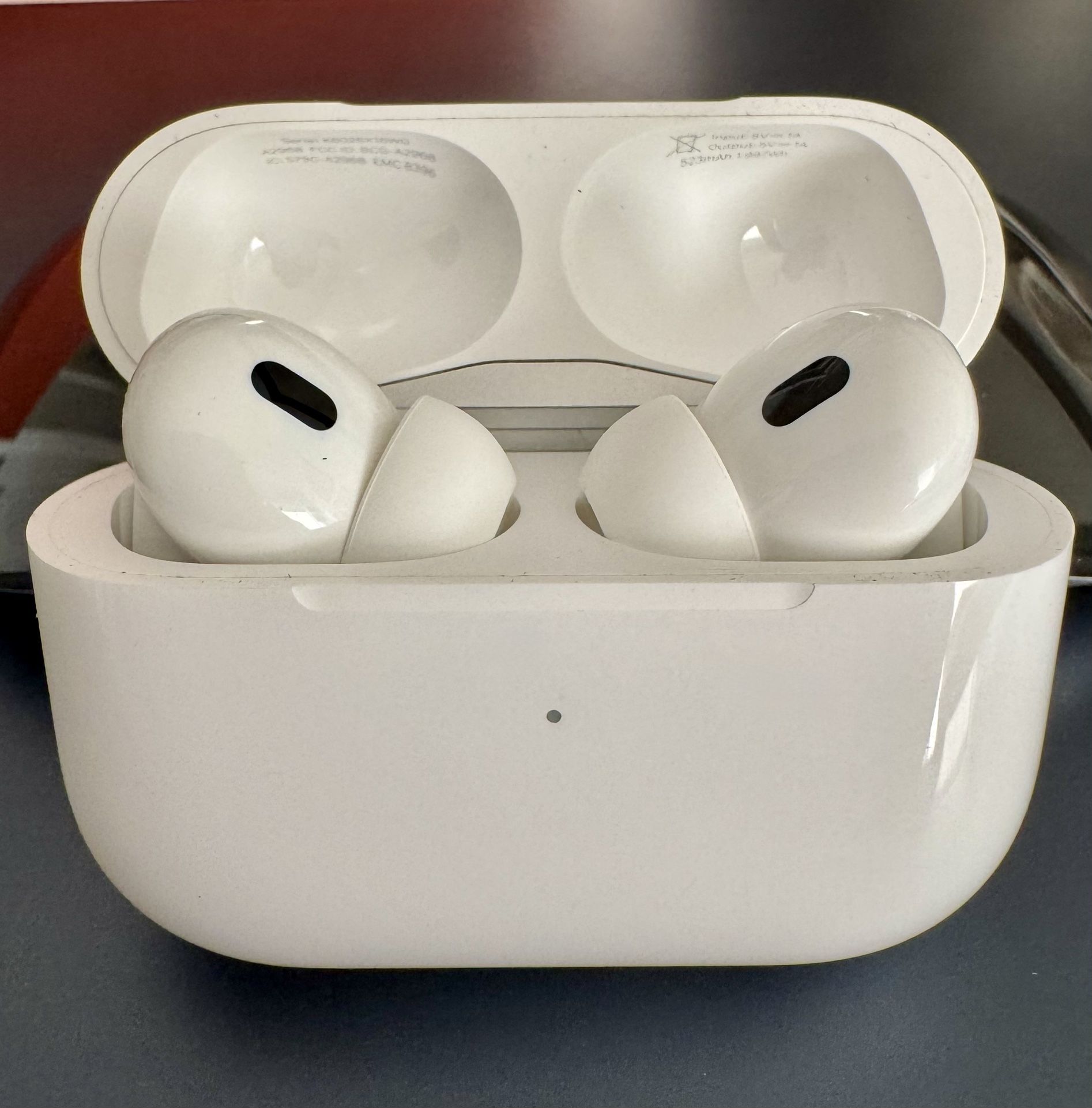 Real Apple AirPod Pros (2nd Gen) With Active Noise Cancellation (Wireless Charging)