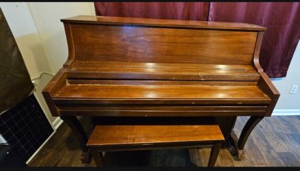 KIMBALL PIANO