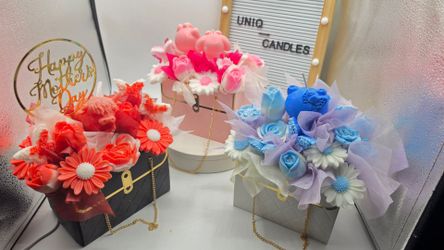 🌸✨ Say Goodbye to Regular Flowers… ✨🌸

Why give flowers that fade in days…
when you can give something that lasts AND smells amazing? 💐🕯️

🎁 Hand