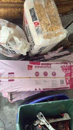 Owens Corning roof shingle