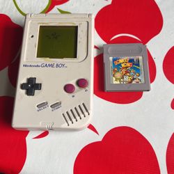 Nintendo Game Boy 