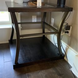 Beautiful Side Table For Sale! 