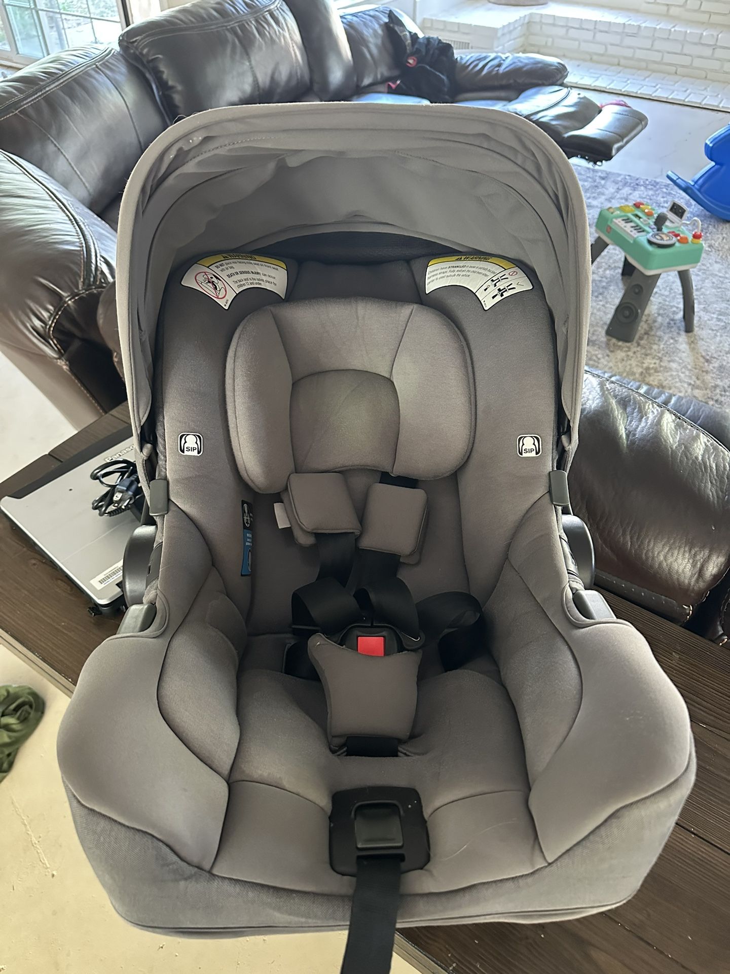 Nuna Car Seat With 2 Bases And Baby Swing