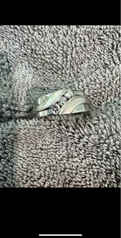 10k half a carat ctw $400obo