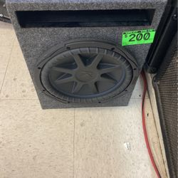 Car speaker Kicker 