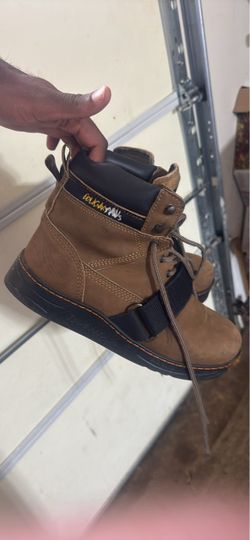 Roofing Boots (Cougar Paws)